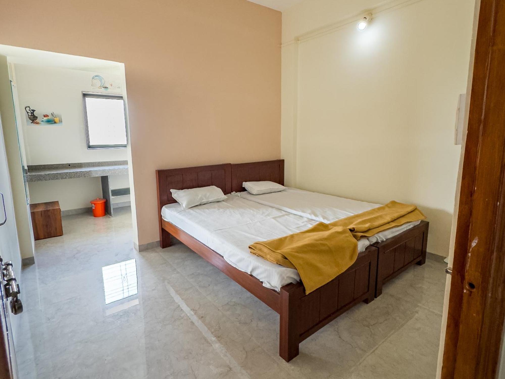 Punekar Bhavan Akalkot Room photo